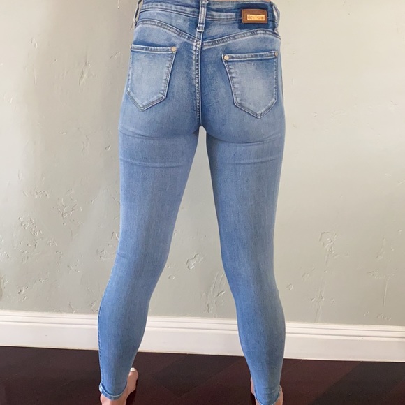 Skinny jeans - Picture 2 of 4